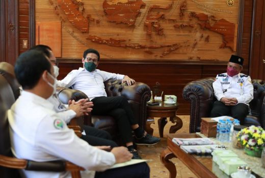 Gus Halim Dukung Wacana Pengelolaan Pembangunan Desa Satu Pintu - GenPI.co