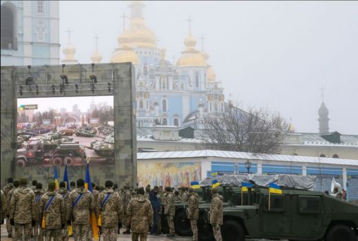 Perang Rusia vs Ukraina Makin Panas, AS Siagakan 14 Ribu Tentara - GenPI.co