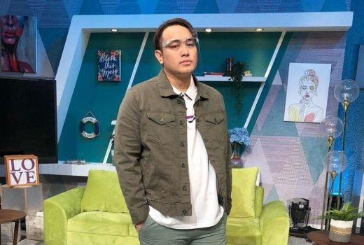 Gilang Dirga Gelar Turnamen Golf, Hadiahnya Mewah Banget - GenPI.co