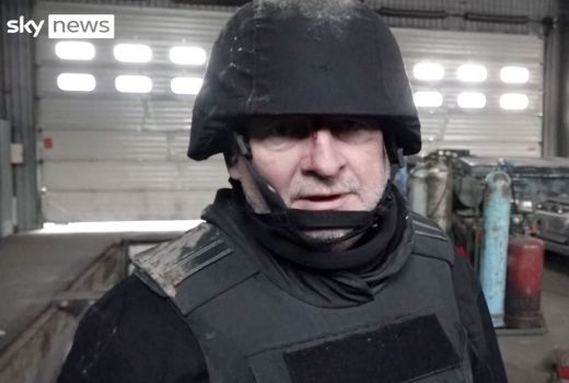 Detik-detik Mengerikan Jurnalis Sky News Diberondong Peluru Rusia - GenPI.co