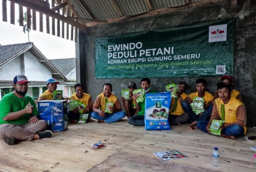 PT Ewindo Suplai Bantuan Untuk Petani Terdampak Erupsi Semeru - GenPI.co