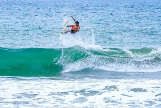 Desa Sendang, Destinasi Wisata Bahari di Kabupaten Pacitan - GenPI.co