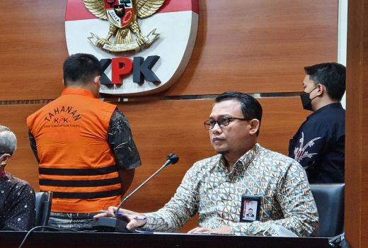 KPK Periksa 10 Saksi Kasus Korupsi Mantan Bupati Buru Selatan - GenPI.co