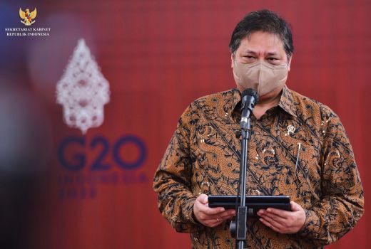 Airlangga Sampaikan Kabar Baik, Kasus Covid-19 Terus Menurun - GenPI.co