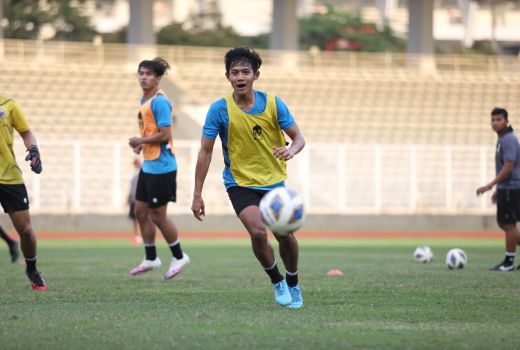 Firza Andika Bandingkan Metode Latihan Shin Tae Yong-Thomas Doll - GenPI.co
