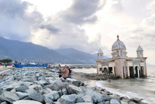 Kawasan Bekas Tsunami di Talise Palu Jadi Lokasi Destinasi Wisata - GenPI.co