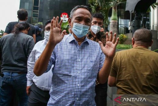 Andi Arief Skakmat NasDem Soal Pertemuan Anies dan Gibran - GenPI.co