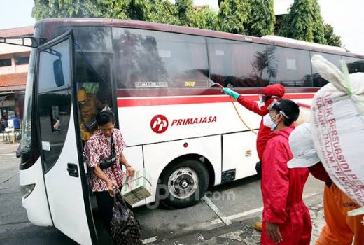 H-14 Lebaran, Pemudik di Terminal Kalideres Terpantau Landai - GenPI.co