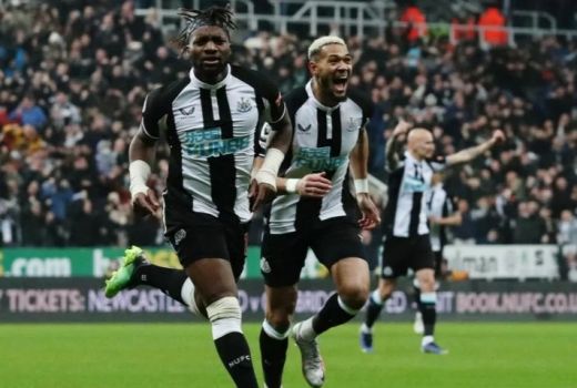 Newcastle United Dibantai Liverpool di St James Park - GenPI.co