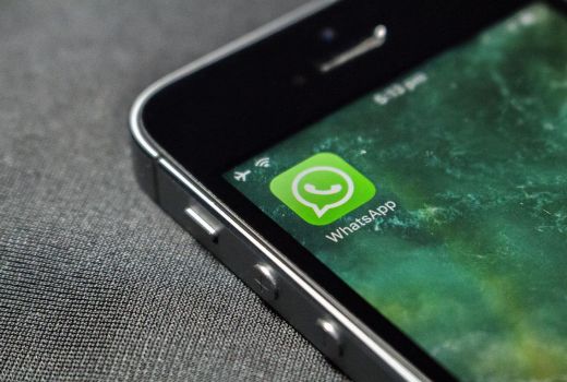 Ini yang Harus Kamu Ketahui Soal Keamanan WhatsApp Mod - GenPI.co