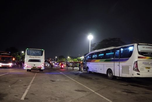Gara-gara Hal Ini, Agen Bus Berharap Mobil Travel Diberantas - GenPI.co