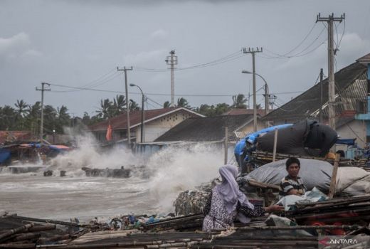 BMKG Sebut Telah Terjadi 22 Tsunami di Indonesia, Ini Daerahnya - GenPI.co
