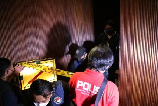Polisi Tak Main-Main, Sekali Aksi 2 Bar di Jakarta Disegel - GenPI.co