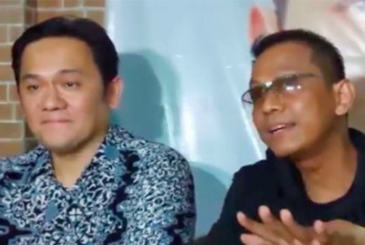 Bela Doddy Sudrajat, Farhat Abbas Mengancam Bakal Laporkan Fuji - GenPI.co