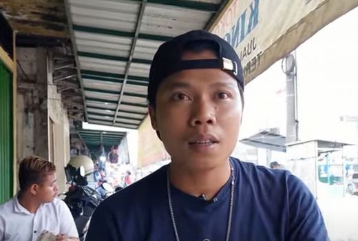 Bosan Jadi Pekerja Tambang, Zaky Jual Dodongkal, Omzet Gede - GenPI.co