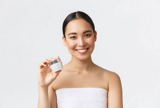 Kamu Wajib Punya, 3 Produk Skincare Korea Paling Direkomendasikan - GenPI.co