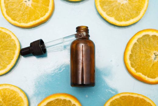 5 Merek Serum Vitamin C Terbaik Ampuh Mencerahkan Kulit Wajah - GenPI.co