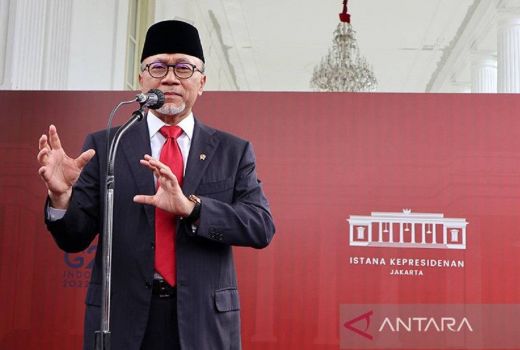 Produk Impor Ilegal Senilai Rp 11 Miliar Dimusnahkan, Zulkifli Hasan Nyatakan Tegas - GenPI.co