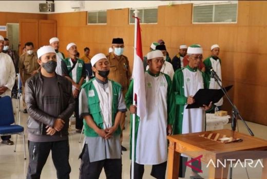 Warga Khilafatul Muslimin Ucap Janji Setia kepada NKRI - GenPI.co