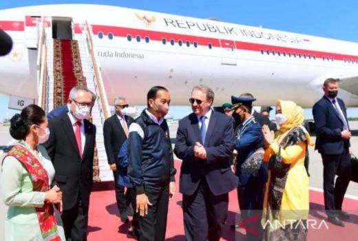 KRKP Sebut Jokowi Perjuangkan Politik Damai Ukraina dan Rusia - GenPI.co