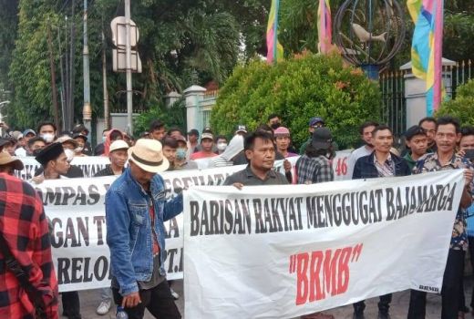 Diduga Langgar Tata Ruang, PT BMKU Didemo Massa - GenPI.co