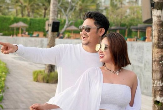 Dewi Perssik Resmi Cerai: Aku Cuma Bisa Menikmati - GenPI.co
