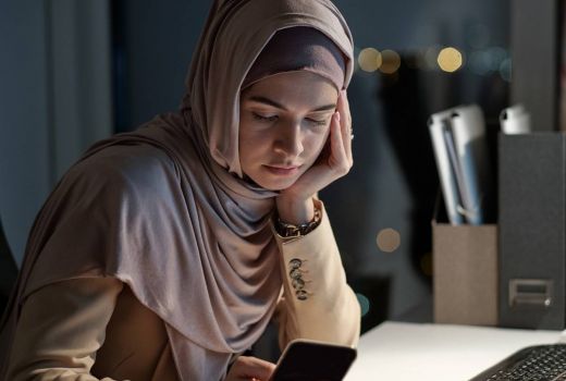 Studi Terbaru Kuak Efek Negatif Notifikasi Aplikasi Smartphone - GenPI.co