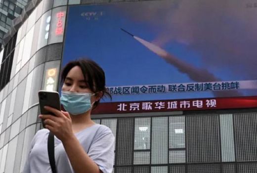 China Lontarkan 9 Rudal Balistik, 5 Jatuh di Jepang - GenPI.co