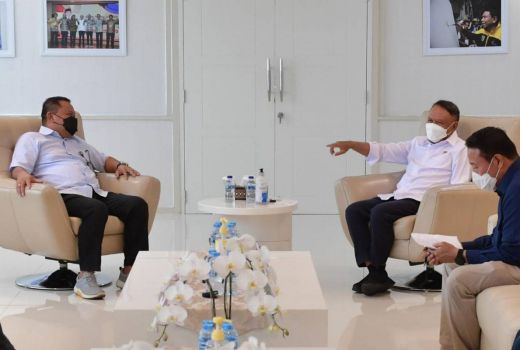 Menpora Amali Apresiasi Akademi Sepak Bola Prabowo - GenPI.co