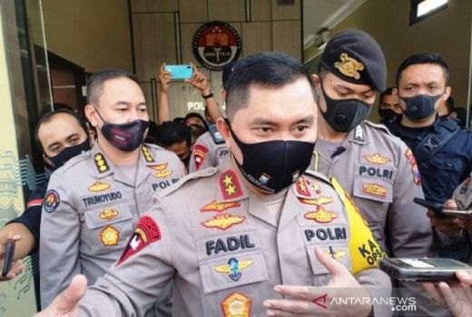 Video Irjen Fadil Imran Telepon Viral, Istana Buka Suara - GenPI.co