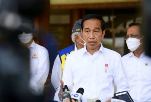 Jokowi Bawa Kabar Terbaru Soal Harga Pertalite, Warga Harap Simak - GenPI.co