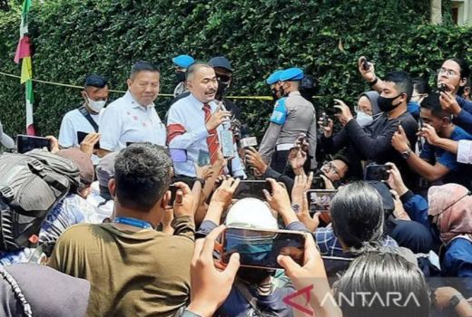 Polri Angkat Bicara Soal Kamaruddin di Rekonstruksi Pembunuhan Brigadir J - GenPI.co