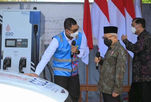 Jelang Presidensi G20, Wapres Ma'ruf Amin Tinjau Kesiapan SPKLU PLN - GenPI.co