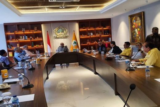 ARB Minta Kader Golkar solid Usung Airlangga di Pilpres 2024 - GenPI.co