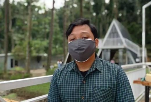 Dulu Koki Hotel Bintang 4, Arifin Kini Sukses Buka Soto Tangkar - GenPI.co