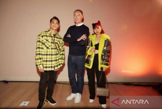 Nyentrik! OOTD Afgan dan Isyana Sarasvati Pukau Fashionista NYFW - GenPI.co