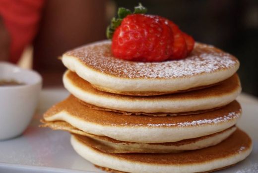 Resep Pancake Lembut dan Enak, Menu Sarapan Praktis Buat Pasangan Muda - GenPI.co