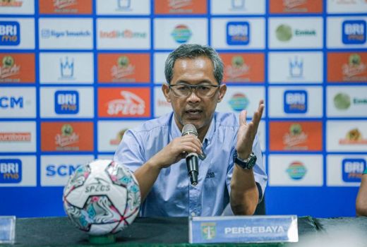 Jelang Persebaya vs PSM Makassar, Aji Santoso Ingin Balas Dendam - GenPI.co