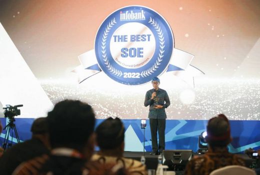 PLN Sabet Penghargaan The Best SOE in Digital Service Transformation 2022 - GenPI.co