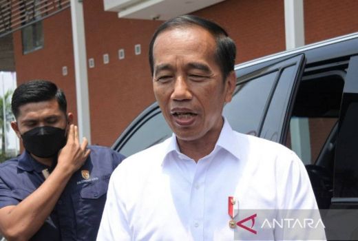 Yunarto Wijaya Sebut Jokowi Mulai Terang-terangan Dukung Sosok yang Berpotensi Maju Pilpres 2024 - GenPI.co