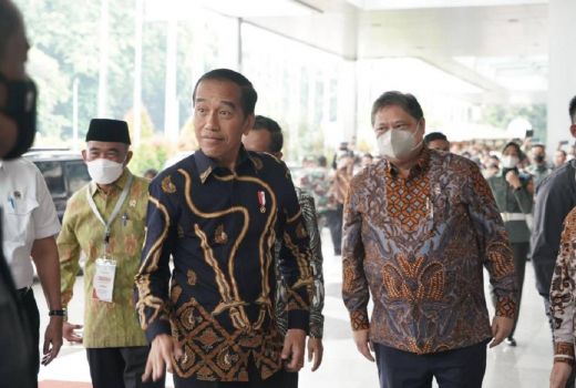 Airlangga Sebut Sinergi Pemerintah Pusat dan Daerah Penting Kendalikan Inflasi - GenPI.co