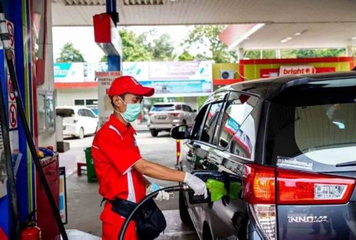 Harga Pertamax Turun Mulai Hari Ini, Pertalite Kapan Nih? - GenPI.co