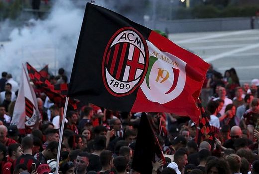 Sempat Tertinggal 2 Gol, AC Milan Bangkit Bantai Juventus di San Siro - GenPI.co