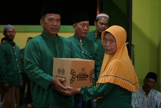 Peringati Maulid Nabi, Dua Naga Bagi Sembako dan Santunan Anak Yatim di Jateng - GenPI.co