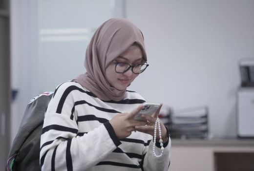 Dokter Sarankan Wanita Berhijab Keramas Minimal Sehari Sekali - GenPI.co
