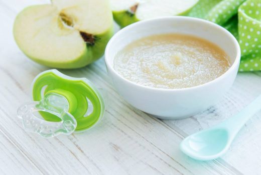Tips Mengolah Apel sebagai Menu MPASI, Si Kecil Makannya Lahap - GenPI.co