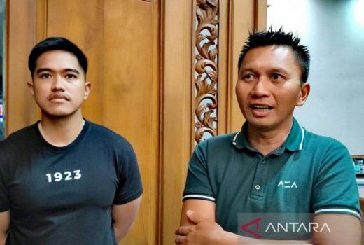 Rangkul Anak Jokowi, Persebaya Surabaya Surati PSSI - GenPI.co