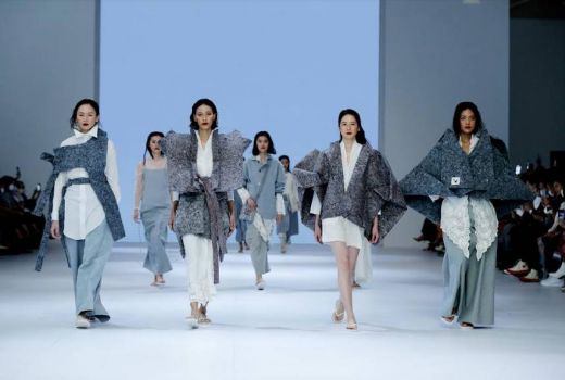 Lewat Koleksi Baur, Sejauh Mata Memandang Kenalkan Konsep Slow Fashion - GenPI.co