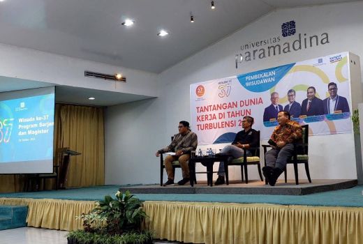 Ancaman Krisis Ekonomi Nyata, Ahli Sebut Anak Muda Harus Kompetitif - GenPI.co