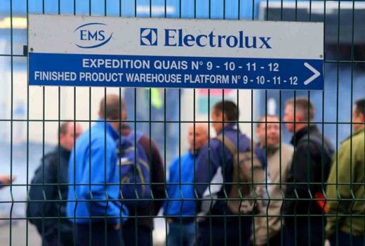 Badai PHK Massal: Electrolux Pecat 4 Ribu Karyawan - GenPI.co